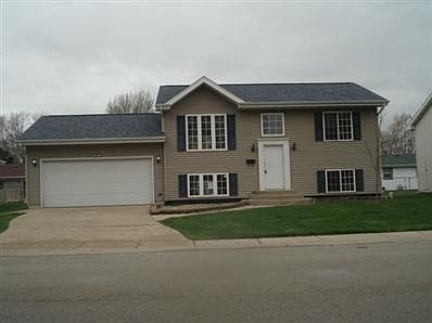 2nd image of 589 Webster Cir