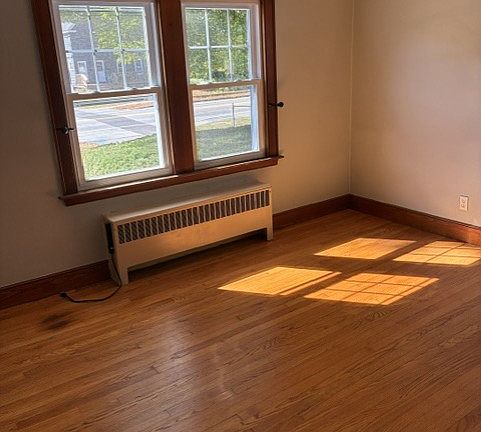 3rd image of 154 South St #1