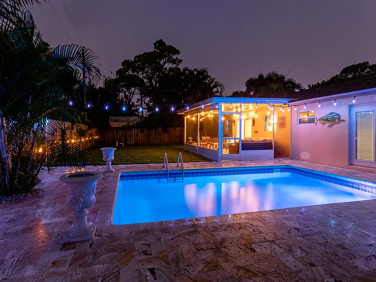 3576 Pandora Ave — Photo 23