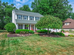989 Jonathan St, Amherst, OH 44001