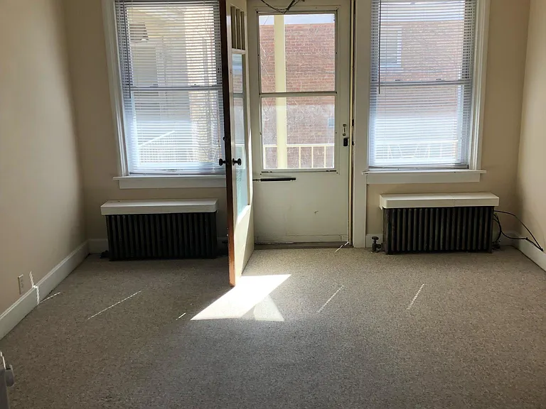 6468 N Lehigh Ave #2M — Photo 3