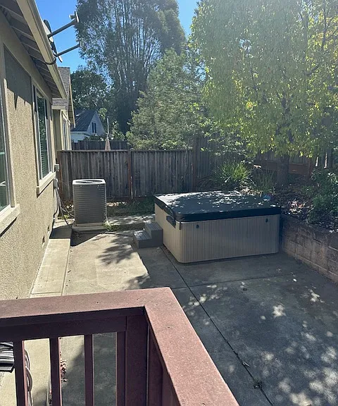 1944 Cooper Dr — Photo 29