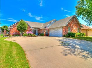 725 SW 112th St, Oklahoma City, OK 73170