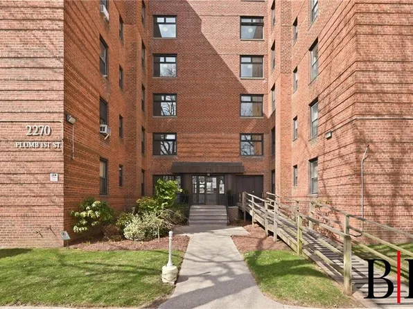 2270 Plumb 1st St #2D, Brooklyn, NY 11229