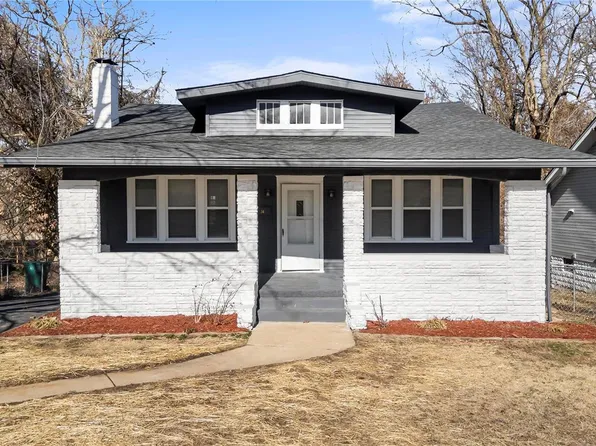 34 Forest Ln, Belleville, IL 62223