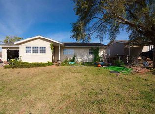 102 Elaine Dr, Cordell, OK 73632