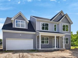 1453 Whittamore Rd, Chesapeake, VA 23322