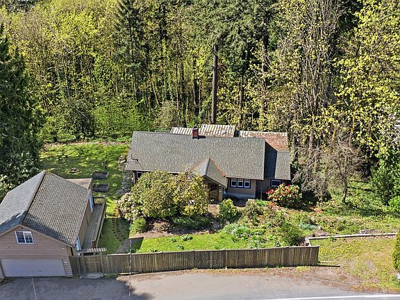 2nd image of 3419 SW Dosch Rd