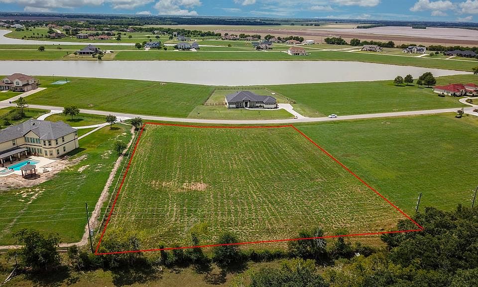 1st image of 5719 Brazos Lakes Dr