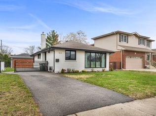 513 N Broadway Ave, Park Ridge, IL 60068