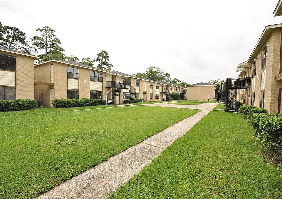 1st image of 3620 Southmore Blvd APT 28