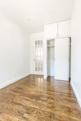 Rented by Dixon Advisory USA Inc. | media 6