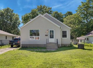 806 8th St SW, Willmar, MN 56201