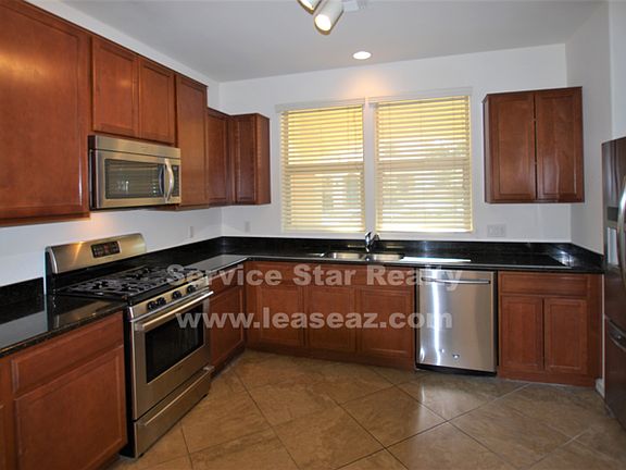 5th image of 1414 S Newberry Ln