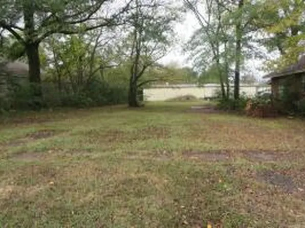 (undisclosed Address), Russellville, AR 72801