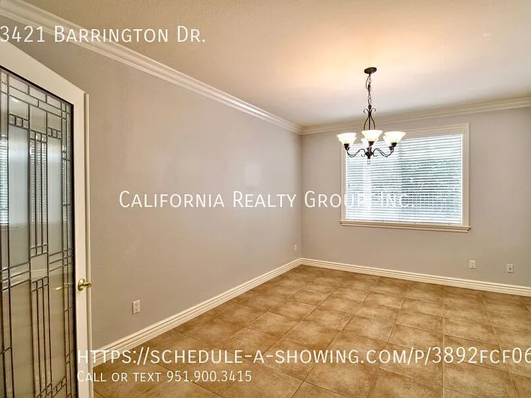 33421 Barrington Dr — Photo 12