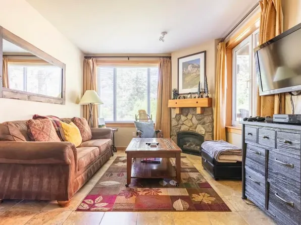 4000 Meridian Blvd #246, Mammoth Lakes, CA 93546