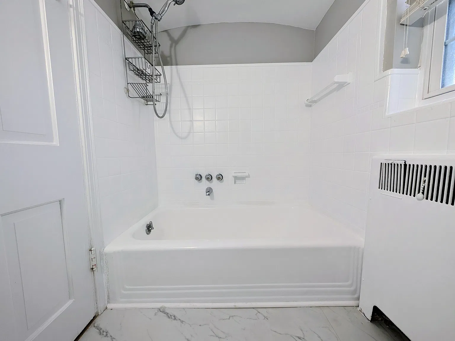 2 bed, 1000 sqft, $1,700 — Photo 4