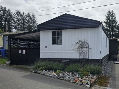 97883 Court St SPACE 42, Brookings, OR, 97415