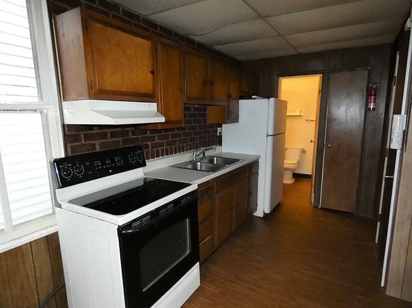 241 Marietta Ave #D