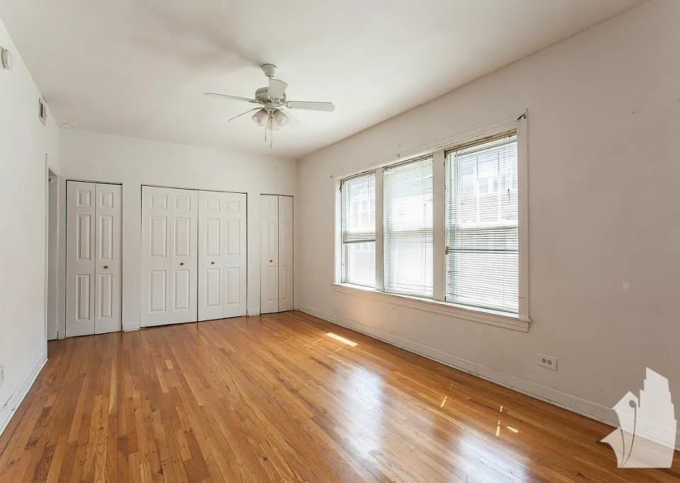 3520 N Broadway #2E