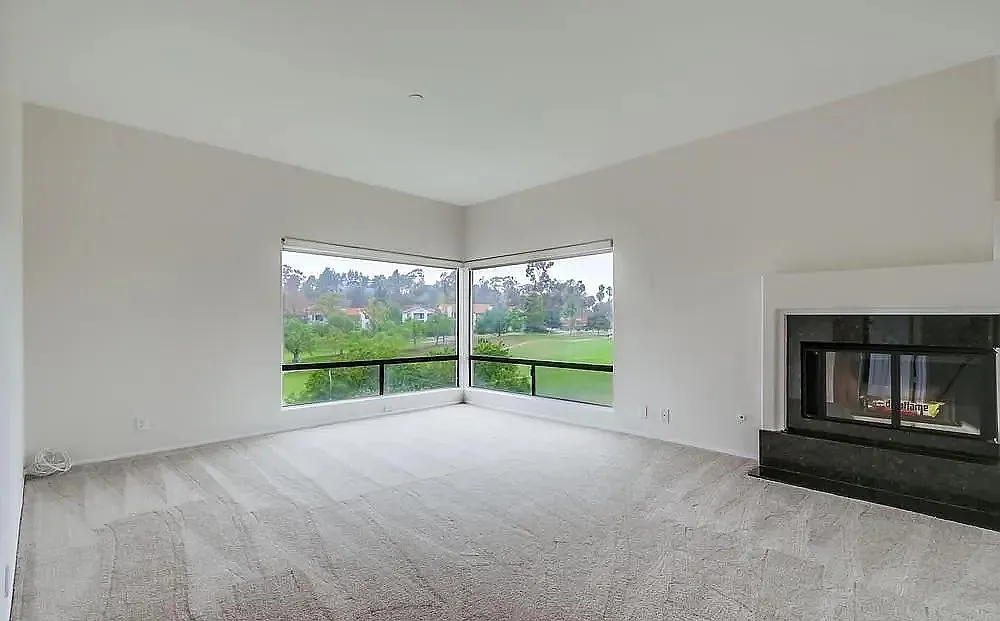 2 bed, 1172 sqft, $3,700 — Photo 2