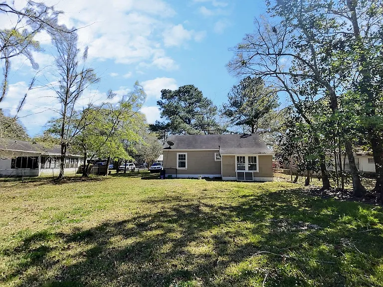 1505 Bowen Ave — Photo 15