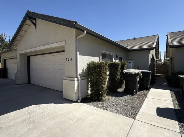 3582, 3210-16 S Villa St #3214, Visalia, CA 93292