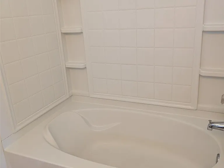 209 Phillips St — Photo 8