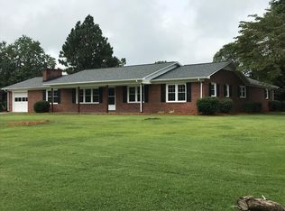 398 Green Acres Rd, Millers Creek, NC 28651