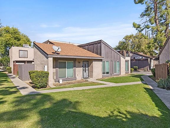 2nd image of 2617 Pinon Springs Cir