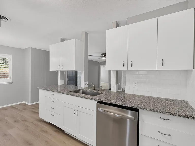 3117 Sonora Trl — Photo 17