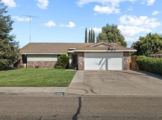 2206 7th St, Hughson, CA 95326