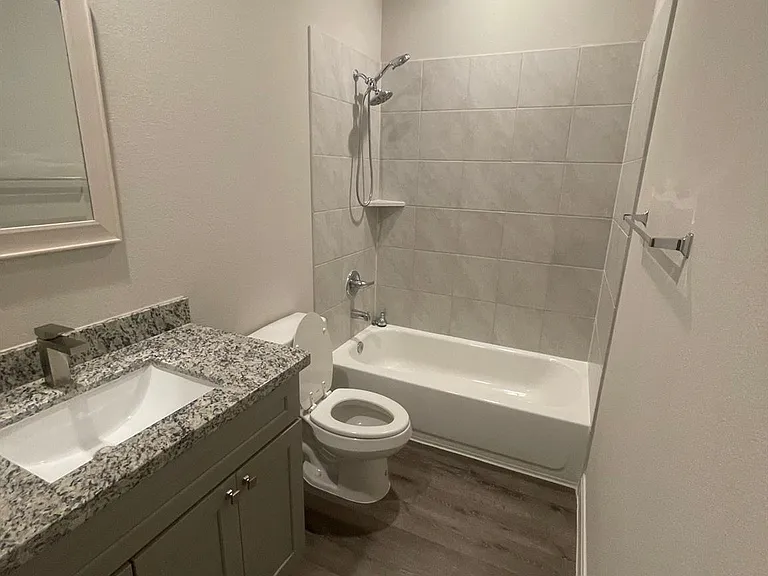 16890 Glenheath — Photo 7