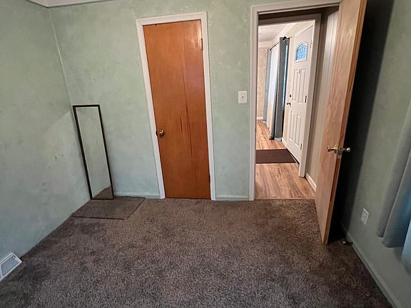 5th image of 6670 Campbell St