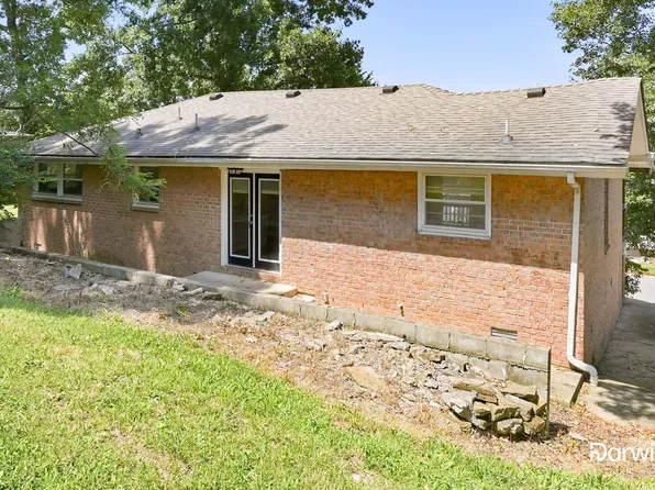 405 Cedarvalley Dr, Nashville, TN 37211