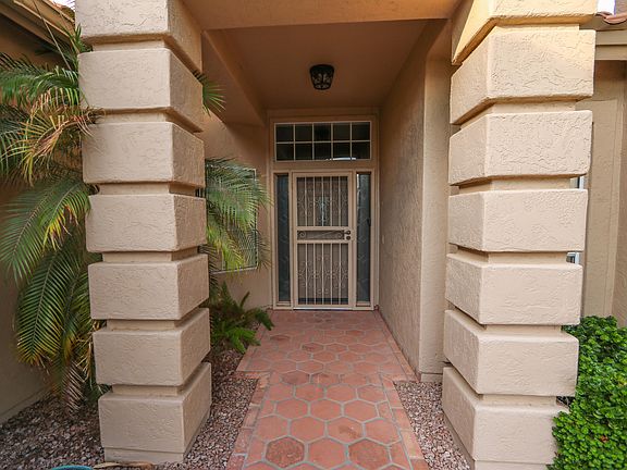 2nd image of 10926 E Bellflower Dr