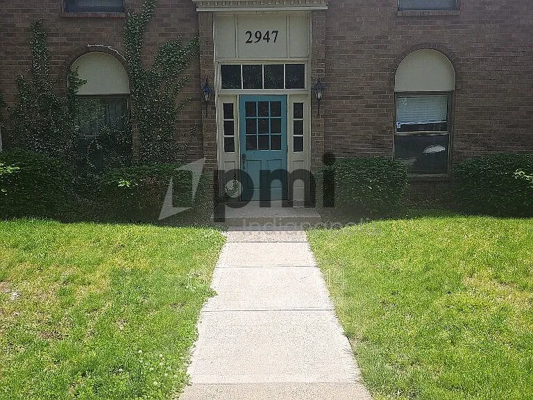 Ashton Park — Photo 31