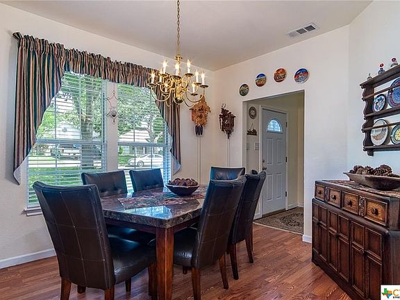 4th image of 8406 Branch Hollow Dr