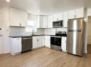 147 Cornhill St, Bridgeport, CT 06606