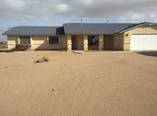 11837 Hickory Ave, Hesperia, CA 92345
