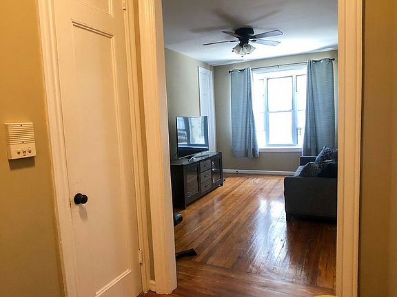 2nd image of 3169 33rd St APT 10