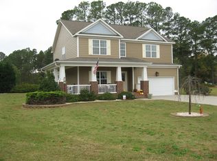 121 Village Dr, Broadway, NC 27505