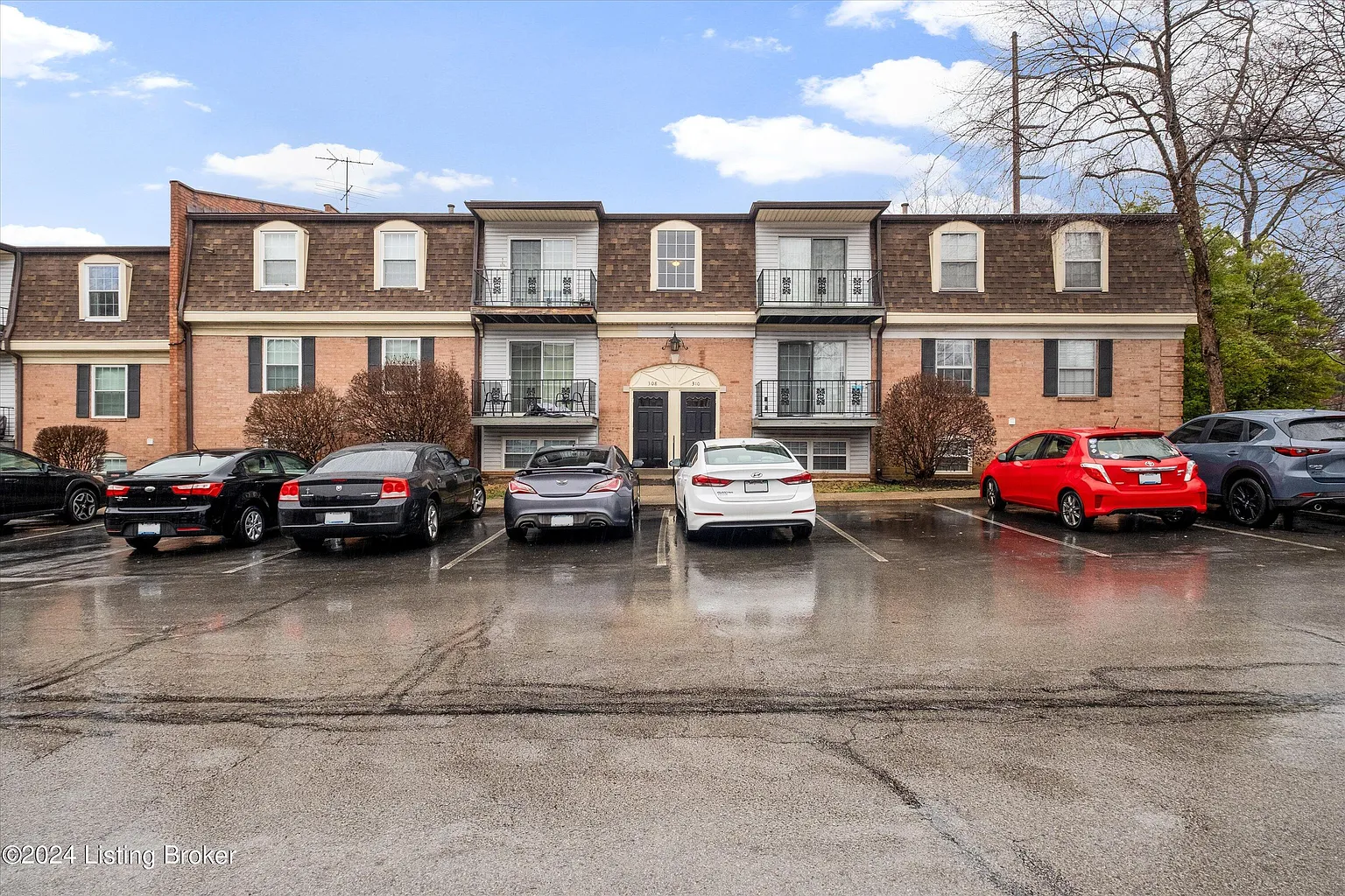 308 Chanel Ct APT 1 photo 1