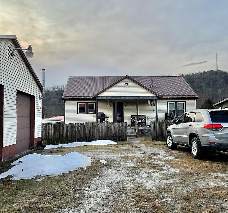 1st image of 807 Highland Avenue