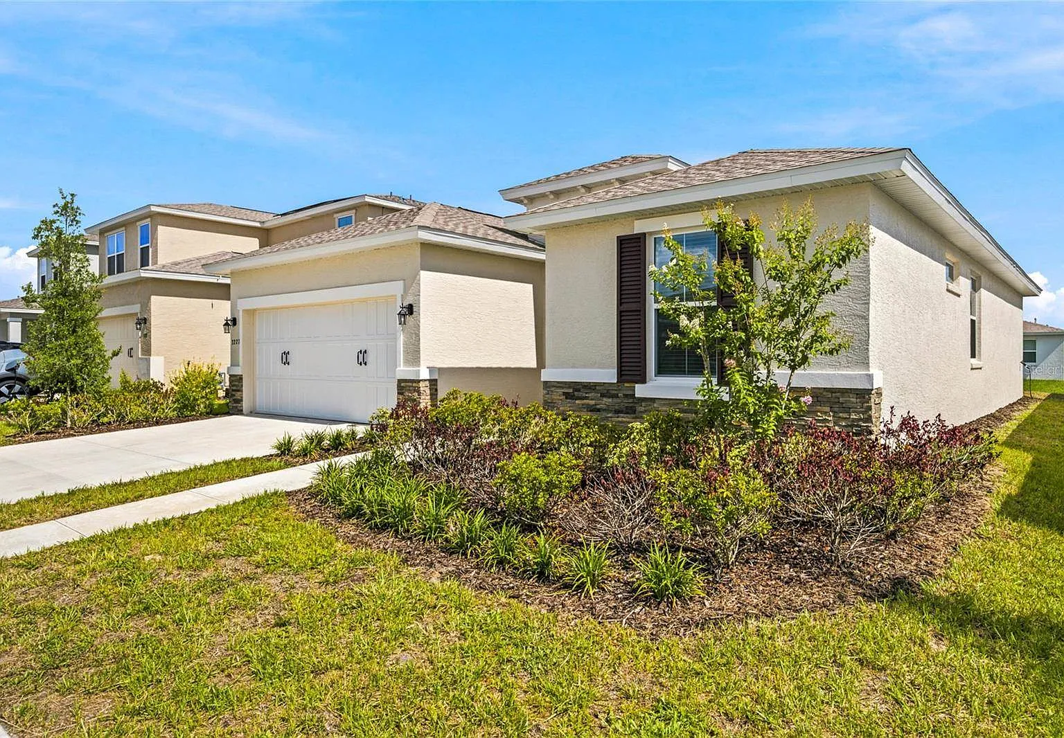 3 bed, 1594 sqft, $2,200 — Photo 3