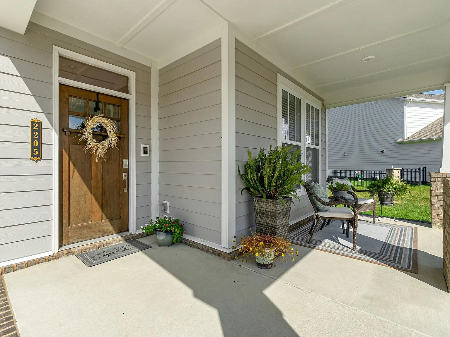 4 bed, 3.0 bath, 3005 sqft, $3,950 — Photo 4
