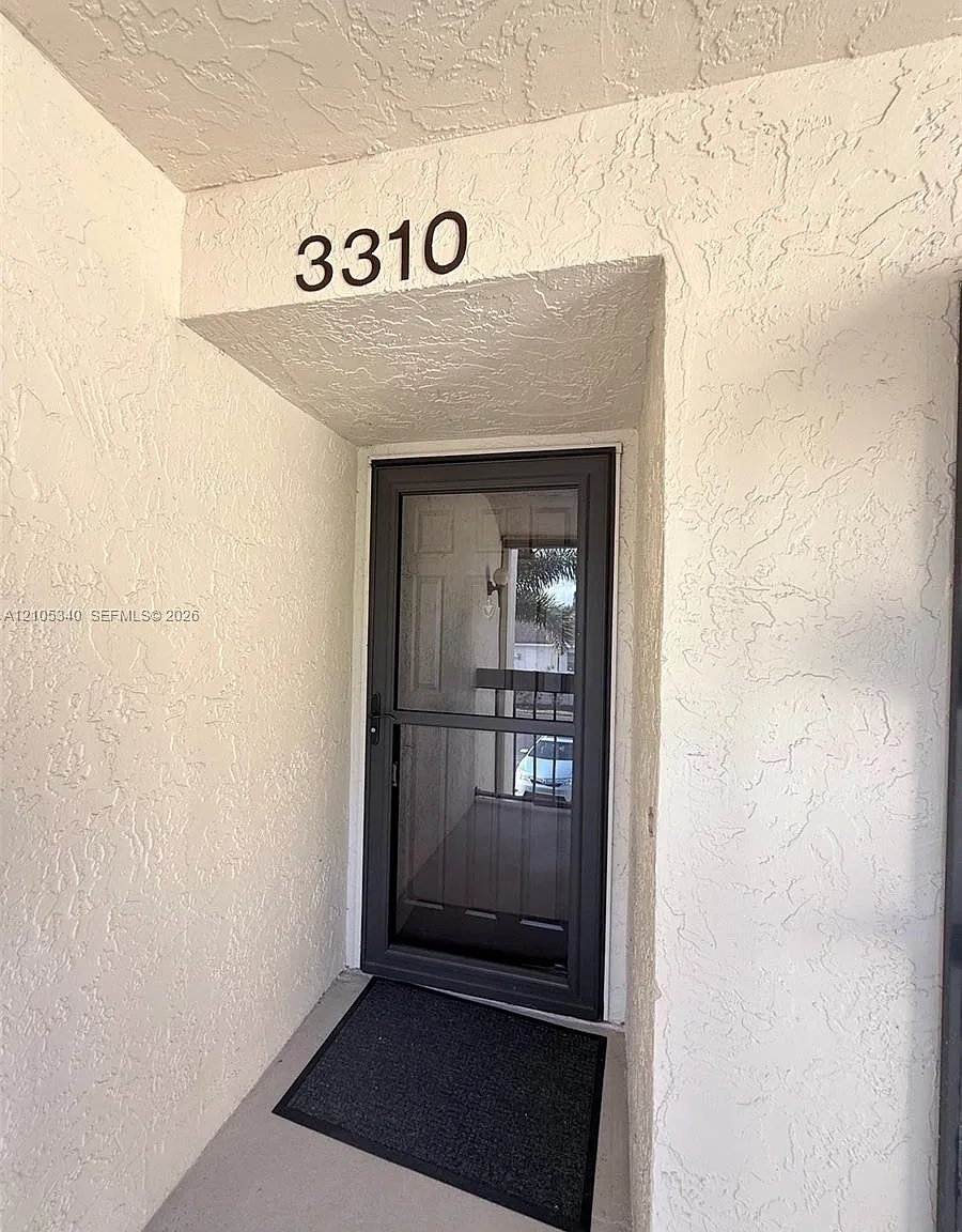 Lucerne Park Condos 1, 1a — Photo 4