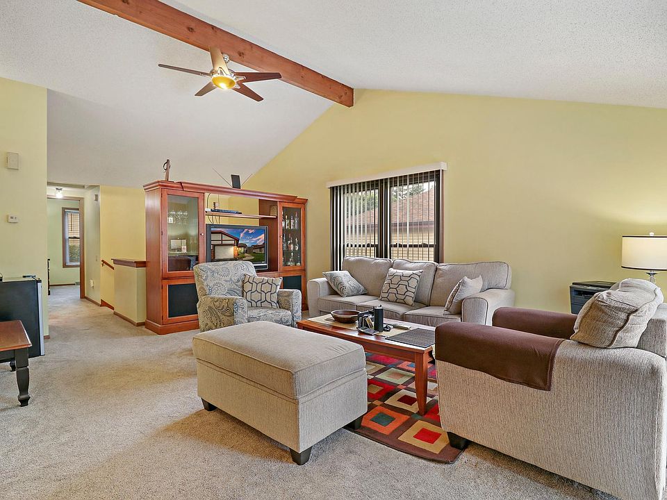 1st image of 8807 W Knoll Ct #49