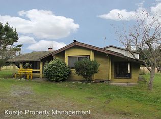 2270 Van Dam Rd, Coupeville, WA 98239